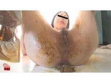 糞漏らしパンティーfeel so bad!!! ～執拗な嫌がらせに顔を歪ませてゆく女たち～ サンプル画像 3