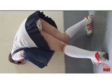 パンツを脱げない路地裏野グソ ～パンツはウンコでもっこり！～ サンプル画像 2