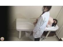 腸内洗浄クリニック ～うんちと向き合った女たち～ サンプル画像 2