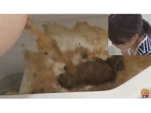 盗覗４カメトイレ 下痢便放屁 ～下品な音を出す女～ サンプル画像 3