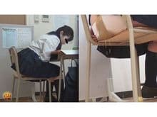 学習塾盗撮　授業中に滴る下痢便お漏らし サンプル画像 4