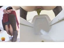 盗撮 長居座り妹の 苦悶大便 サンプル画像 2