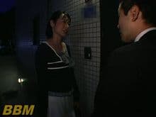 【人妻に≪スカトロ≫羞恥】うんこ食い変態侵入者！！！ サンプル画像 2