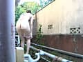 脱糞○撮02 海の家の裏で我慢しきれず脱糞 3名 サンプル画像 3