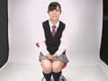 女子○生まんぐりおもらし3 サンプル画像 1