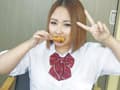 ギャル利根ちゃんが自分のウンコ食っちゃった！！ サンプル画像 1