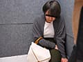 「うしろ向いてくださいっ！」　止まるエレベーター　非常用トイレ緊急うんこ サンプル画像 9