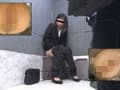 「うしろ向いてくださいっ！」　止まるエレベーター　非常用トイレ緊急うんこ５ サンプル画像 4