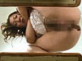 上品なお姉さんの捻り出す生糞 サンプル画像 6