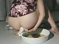 普通の女の子達が普通に排便します サンプル画像 4