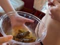 ヤバ過ぎる糞尿母乳MIX餌付に便器崩壊！？ サンプル画像 2