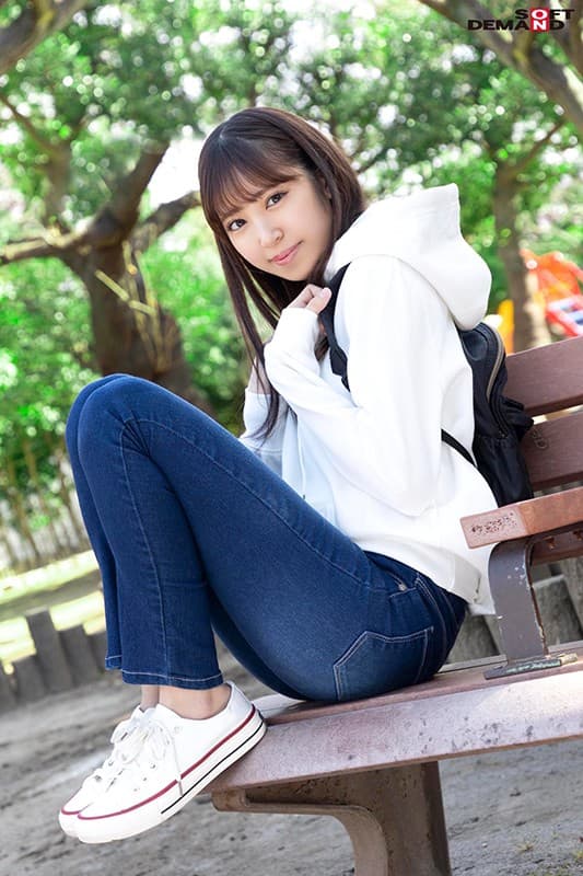 肛門処女の現役女子大生が初アナルで腸汁ダクダク気張りイキ 加賀美さら（21） 3穴SEX 大量浣腸 連続AtoM【圧倒的4K映像でヌク！】 サンプル画像 2
