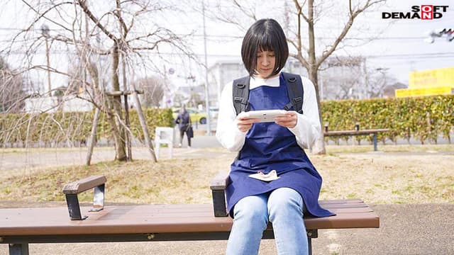 実家暮らしの隠れ肛門ビッチ アラサー喪女 埼玉 川越 ■■通り ゲームショップ店員 星奈さん（仮名・28歳） 初AV出演 大量浣腸 AtoM 3穴SEX サンプル画像 4