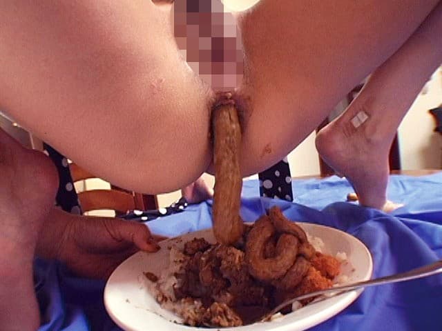 人妻のウンコを食べる 2 サンプル画像 2