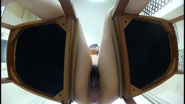 【AIリマスター版】保母さんが園児に内緒で排泄デビュー みずき20歳 恥じらい本物自然便 サンプル画像 15