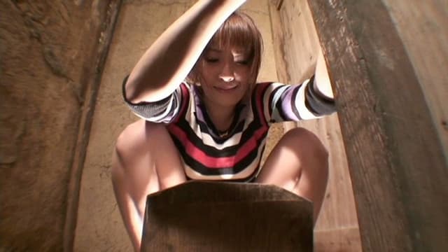 直下型女子便所 総集編＋ サンプル画像 18