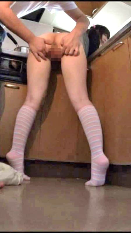 小●生浣腸我慢セックス サンプル画像 2