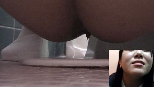 少女限定・局部アップ 第二体育館トイレうんこ盗撮 サンプル画像 13