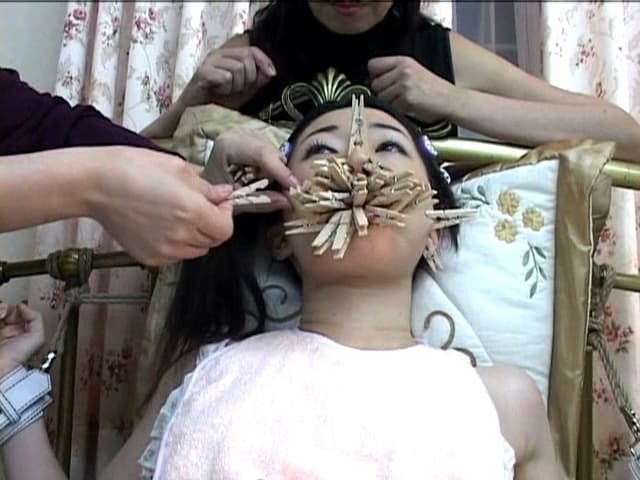 ベイビープレイ 嘔吐・食糞・虐○ 3人の赤ちゃん サンプル画像 6