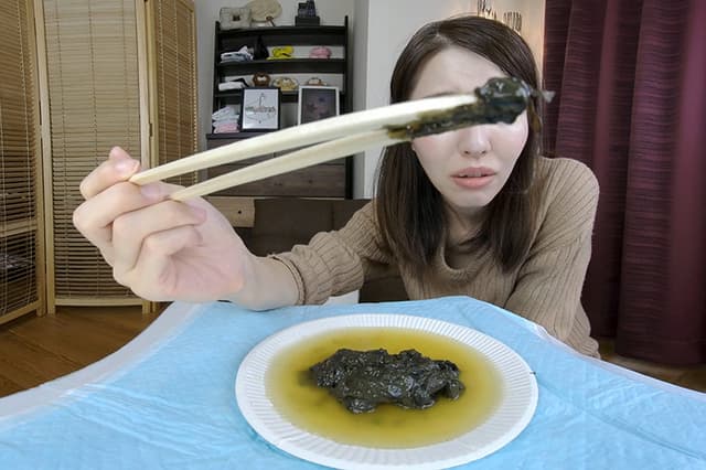 【VR】美しい女性の汚いうんこ サンプル画像 5