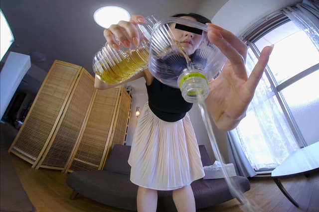 【VR】私のウンコ食べます？ Vol.2 サンプル画像 6