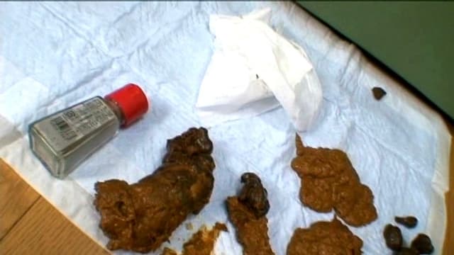 下品に豪快大脱糞！実家で絶叫レースクイーン サンプル画像 9