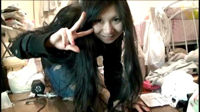 片付けられない女子大生の汚部屋と激臭太便生活 サンプル画像 7