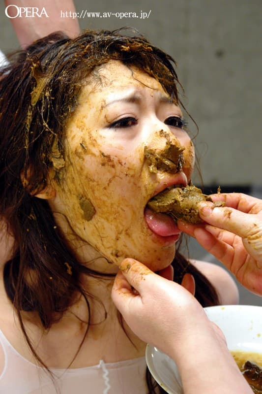 極めつきド変態 女子大生ゲログソ2穴中出しSMリミテッドエディション！ 青山亜里沙 サンプル画像 4
